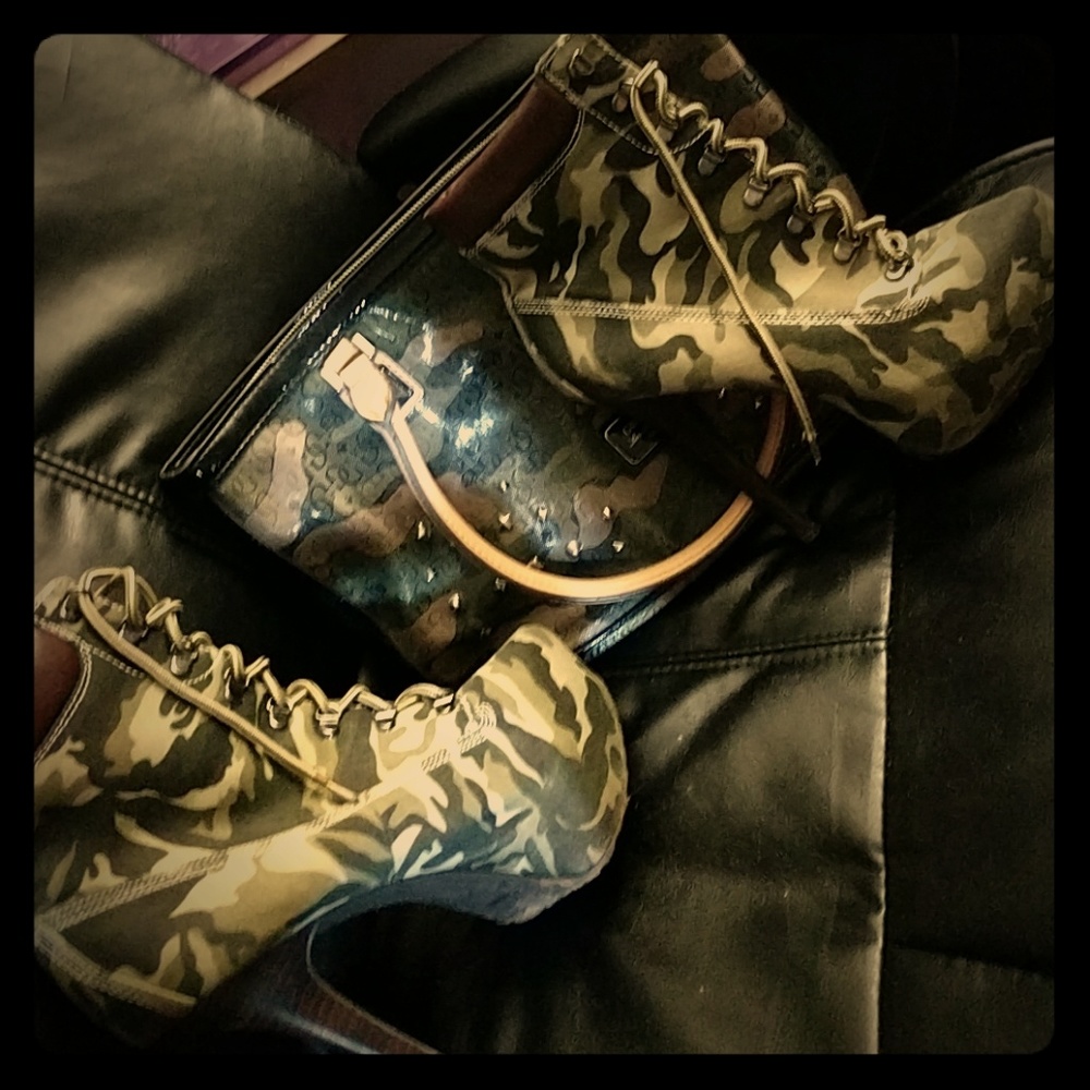 Camo boots